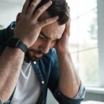 O Fogo Interior Como o Burnout e a Ansiedade Causam Sensação de Queimação no Corpo