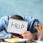 Como Identificar Burnout em Funcionários Antes que Virem Estatística